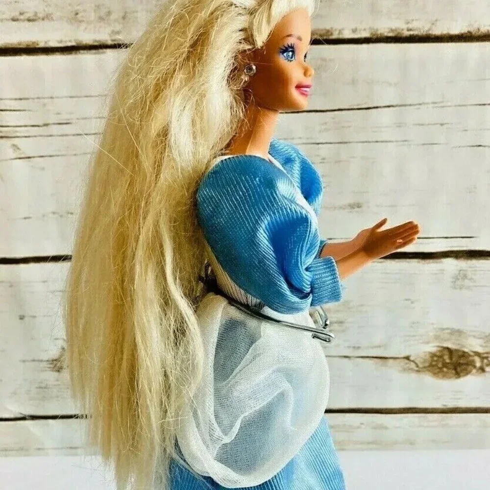Mattel barbie head